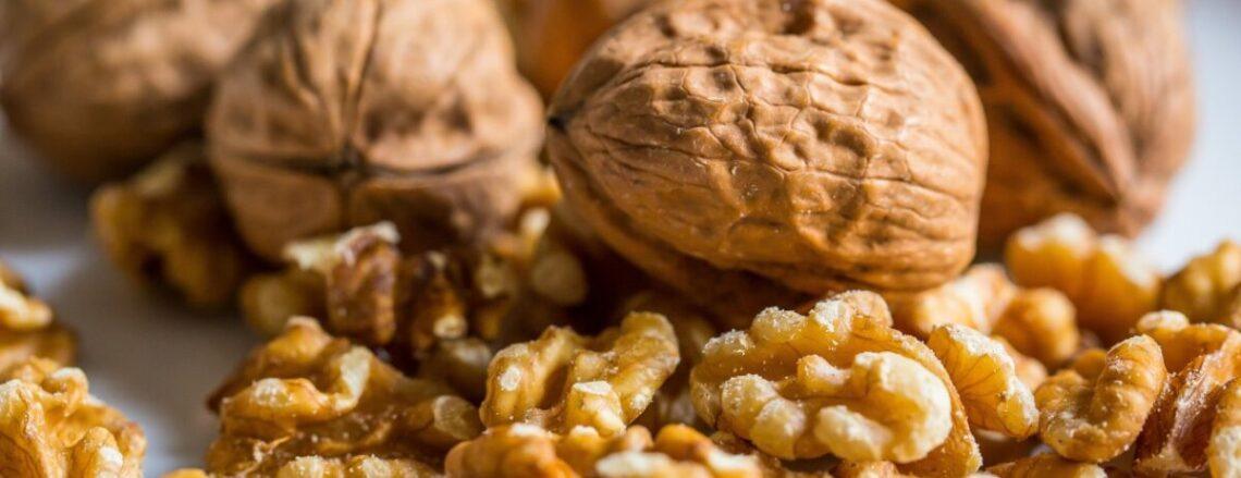 Discover how to make walnut milk for brain, gut, and hormone support—with omega 3s and a flavor that plays well in any blend. use discount code plantpower to save on nama & hurom nut milk makers a